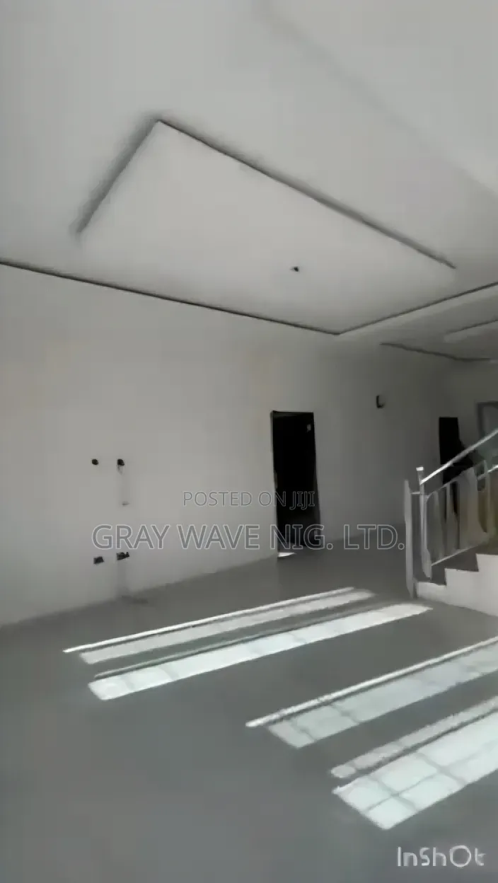 4bdrm Townhouse/Terrace in Sabon Lugbe for sale in Sabon Lugbe