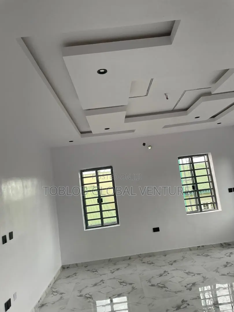 3bdrm Duplex in Akala Express for sale in Akala Express