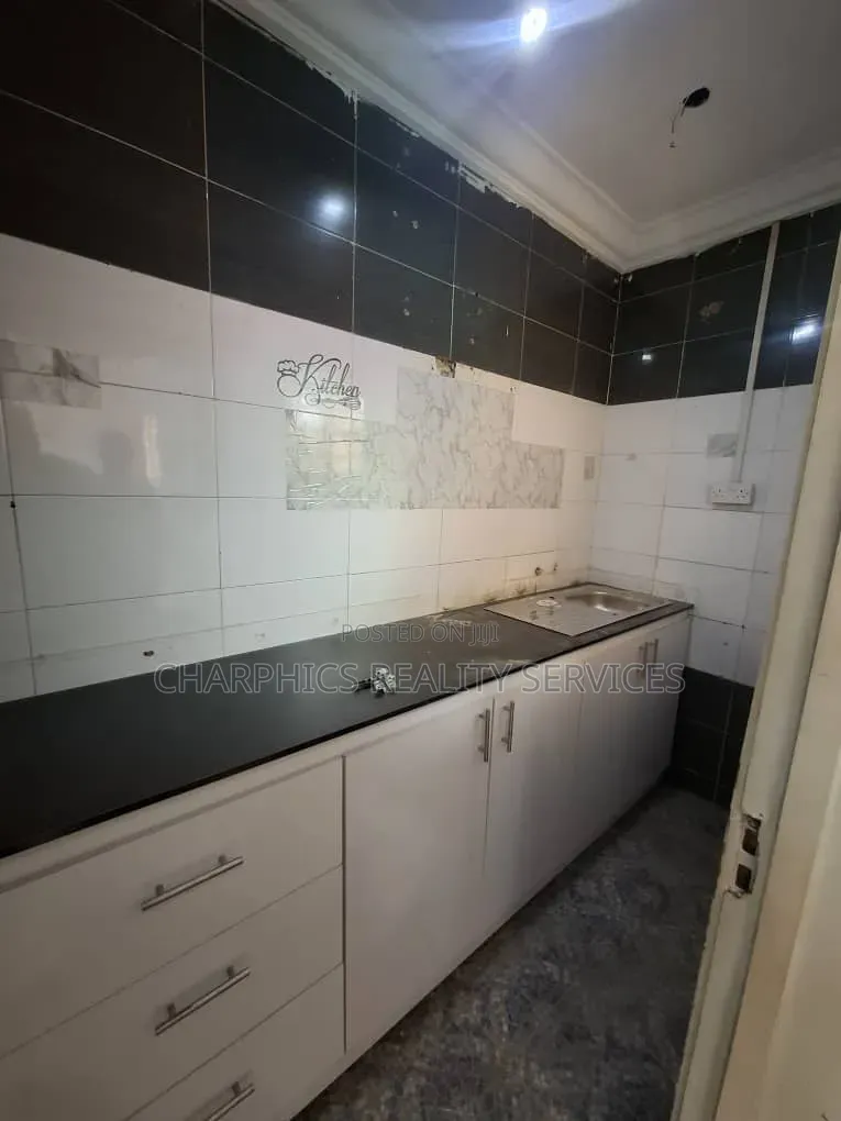 Mini Flat in Lekki Phase 1 for rent in Lekki Phase 1