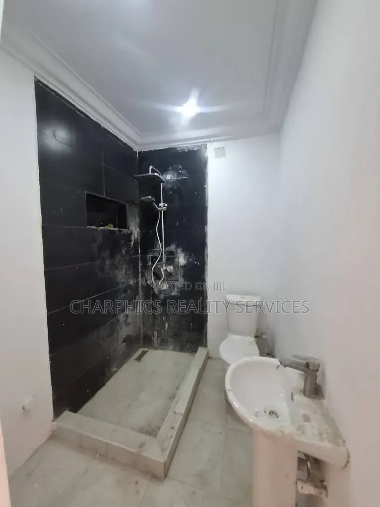 Mini Flat in Lekki Phase 1 for rent in Lekki Phase 1