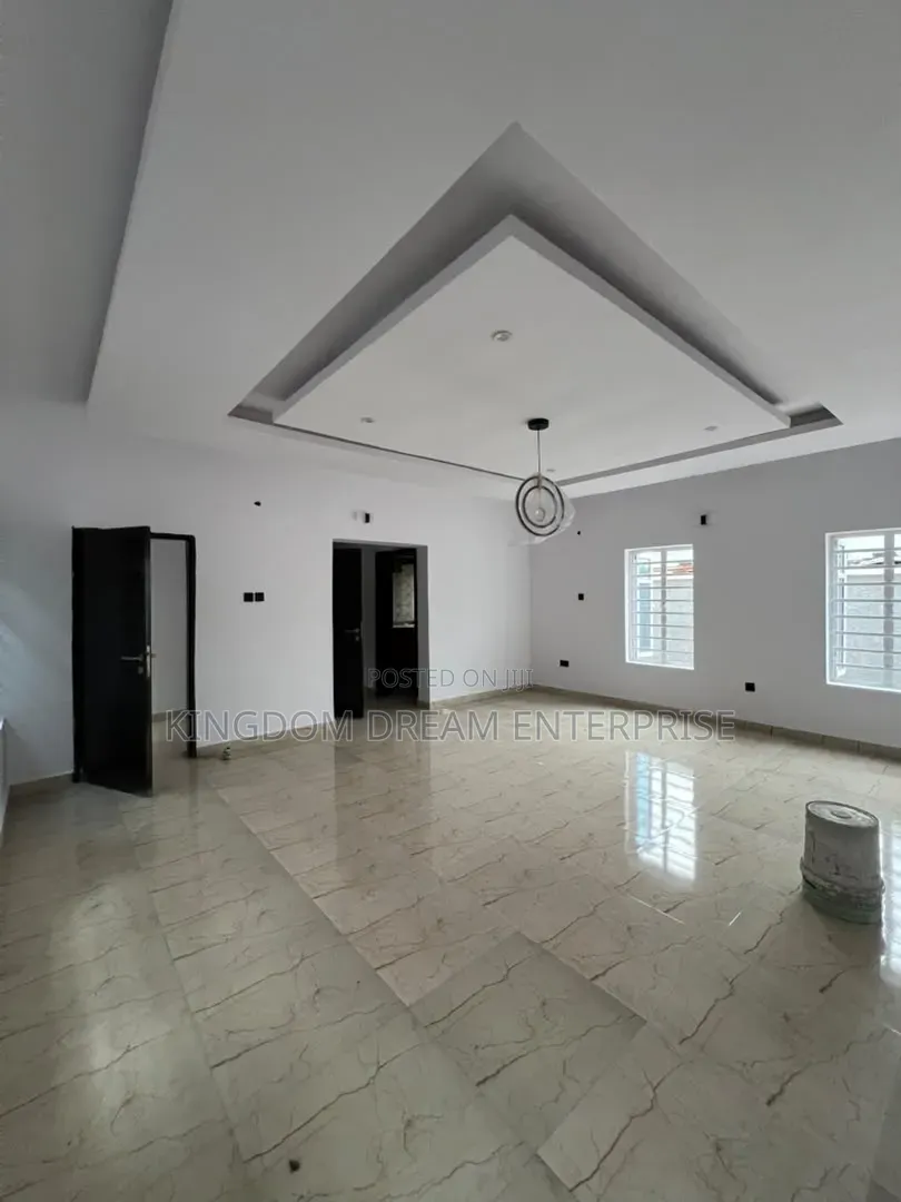 2bdrm Apartment in Montego Garden for rent in Ogombo