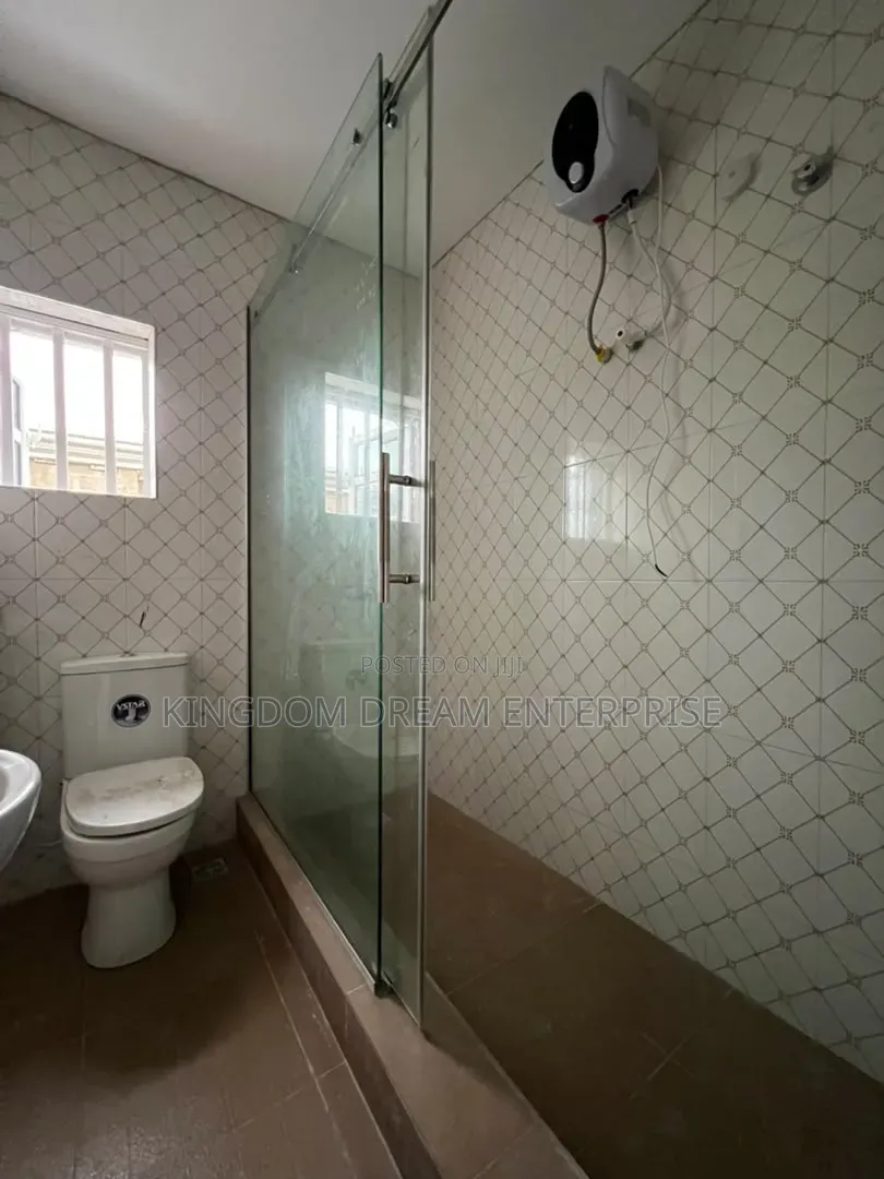 2bdrm Apartment in Montego Garden for rent in Ogombo