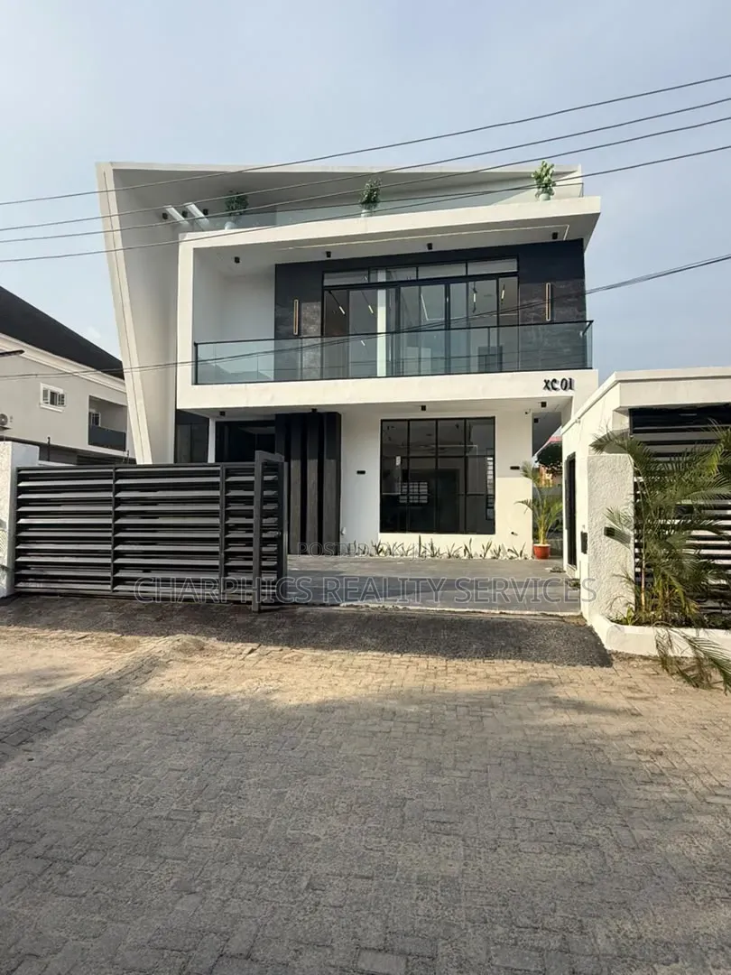 5bdrm Duplex in Off Lekki-Epe Expressway for sale in Off Lekki-Epe Expressway