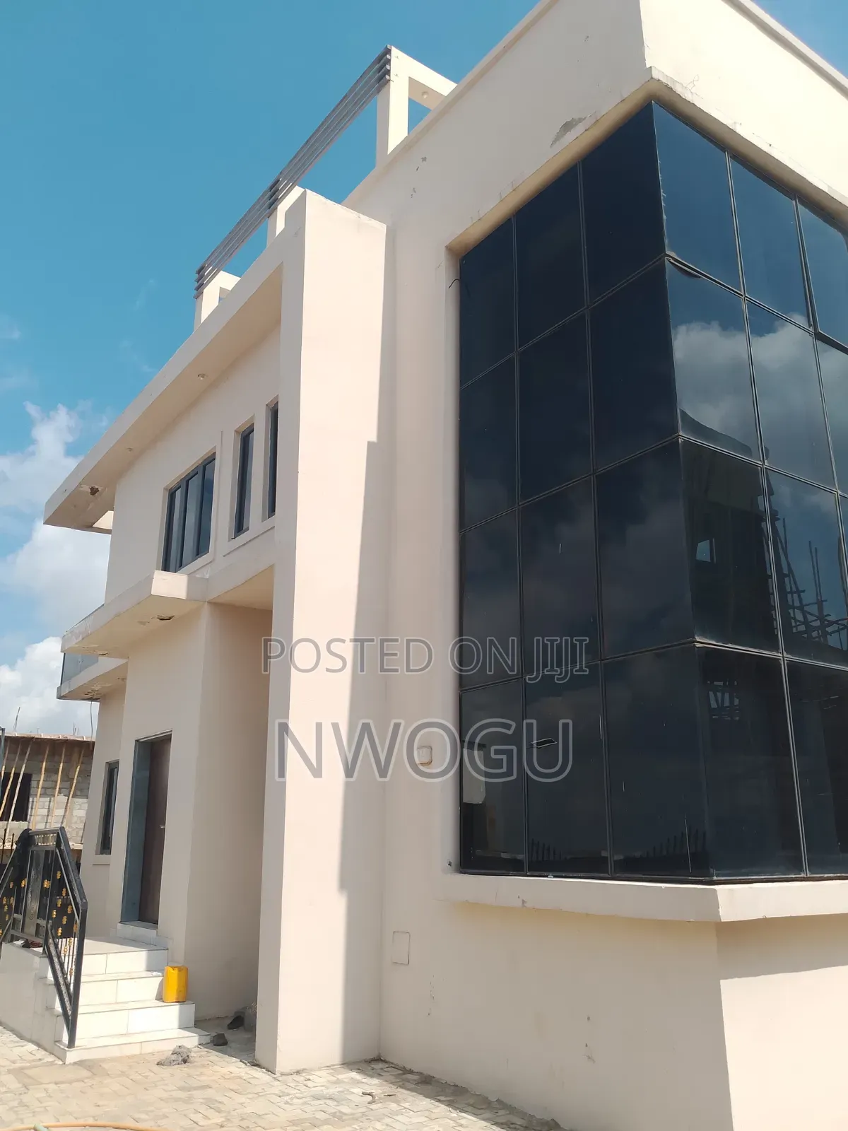 6bdrm Duplex in Back Of Apo, Guzape District for sale in Guzape District