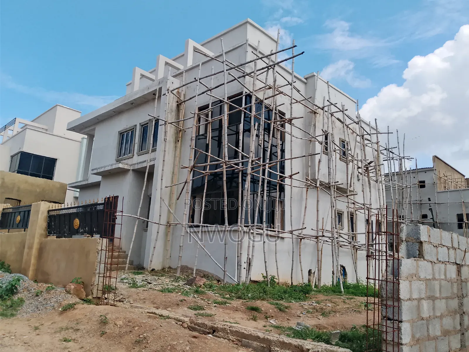 6bdrm Duplex in Guzape District for sale in Guzape District