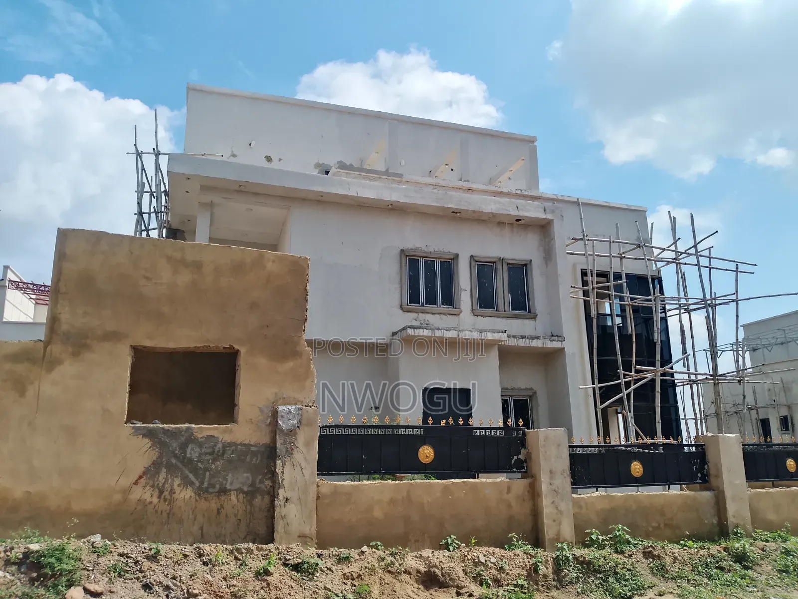 6bdrm Duplex in Guzape District for sale in Guzape District
