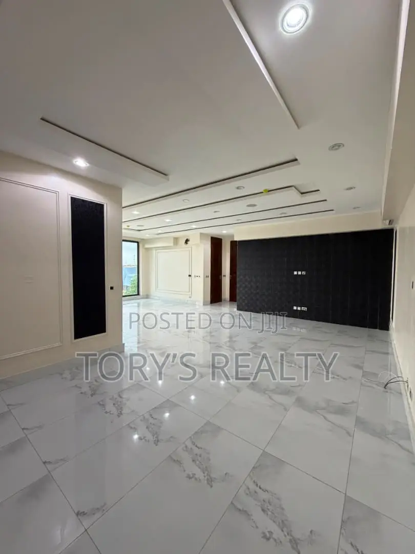 3bdrm Apartment in Ikoyi, Parkview Estate for rent in Parkview Estate