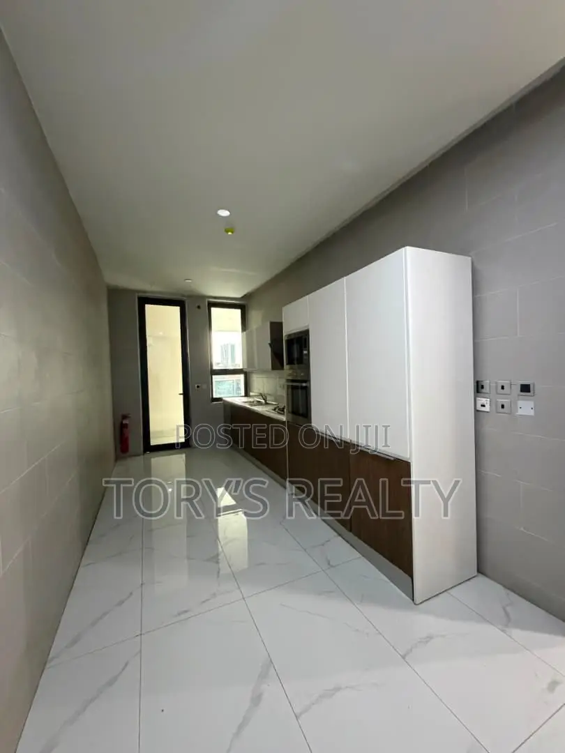 3bdrm Apartment in Ikoyi, Parkview Estate for rent in Parkview Estate