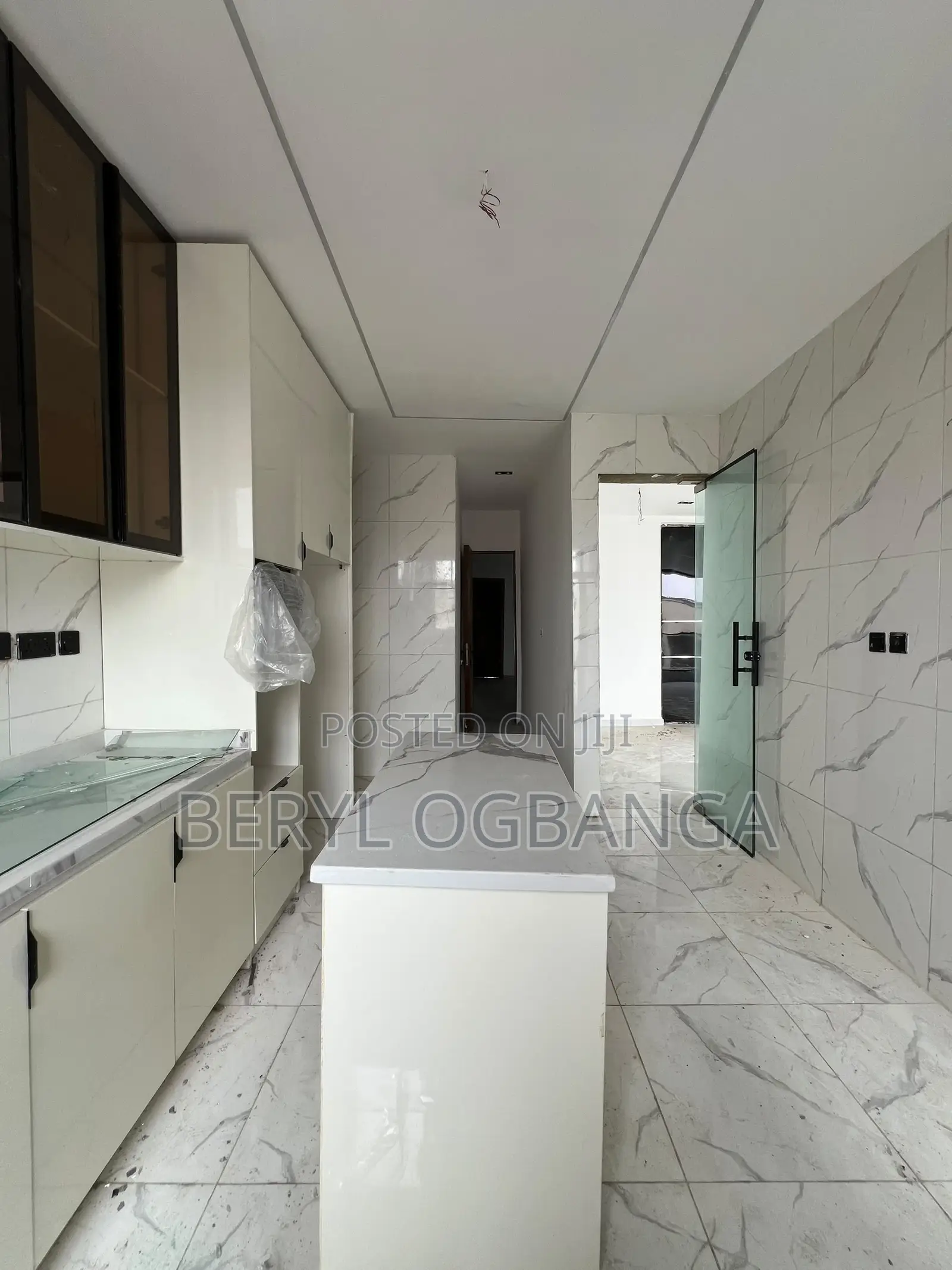 3bdrm Apartment in Ikate for rent in Ikate
