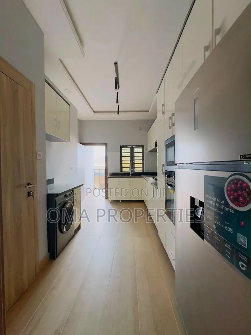 Furnished 4bdrm House in Allen Avenue for sale in Allen Avenue