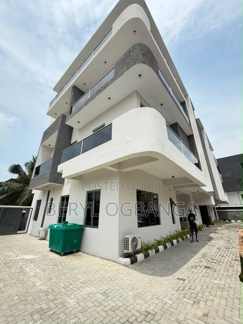 3bdrm Apartment in Lekki Phase 1 for sale in Lekki Phase 1