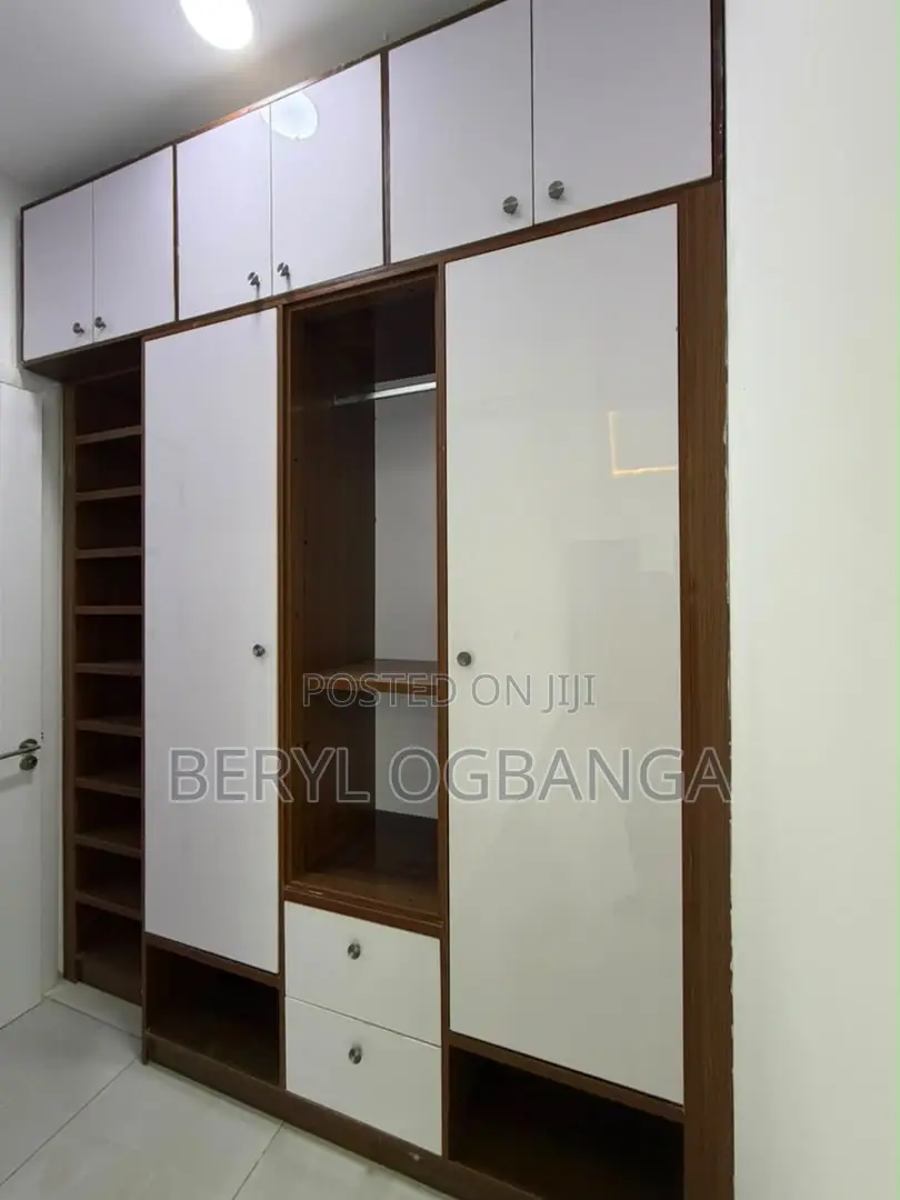 3bdrm Apartment in Lekki Phase 1 for sale in Lekki Phase 1