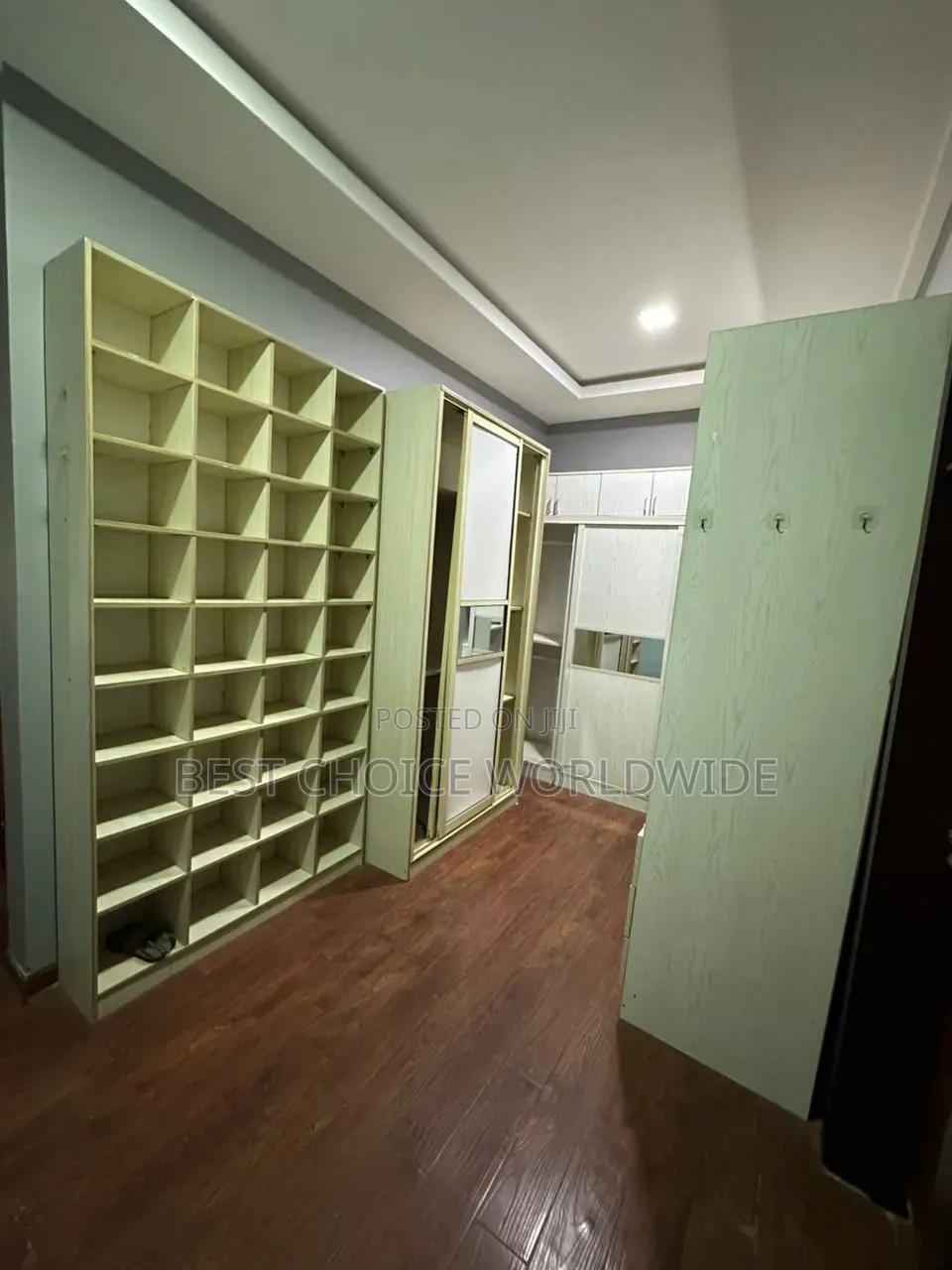 5bdrm Duplex in Aerodrome Gra, Samonda for rent in Samonda