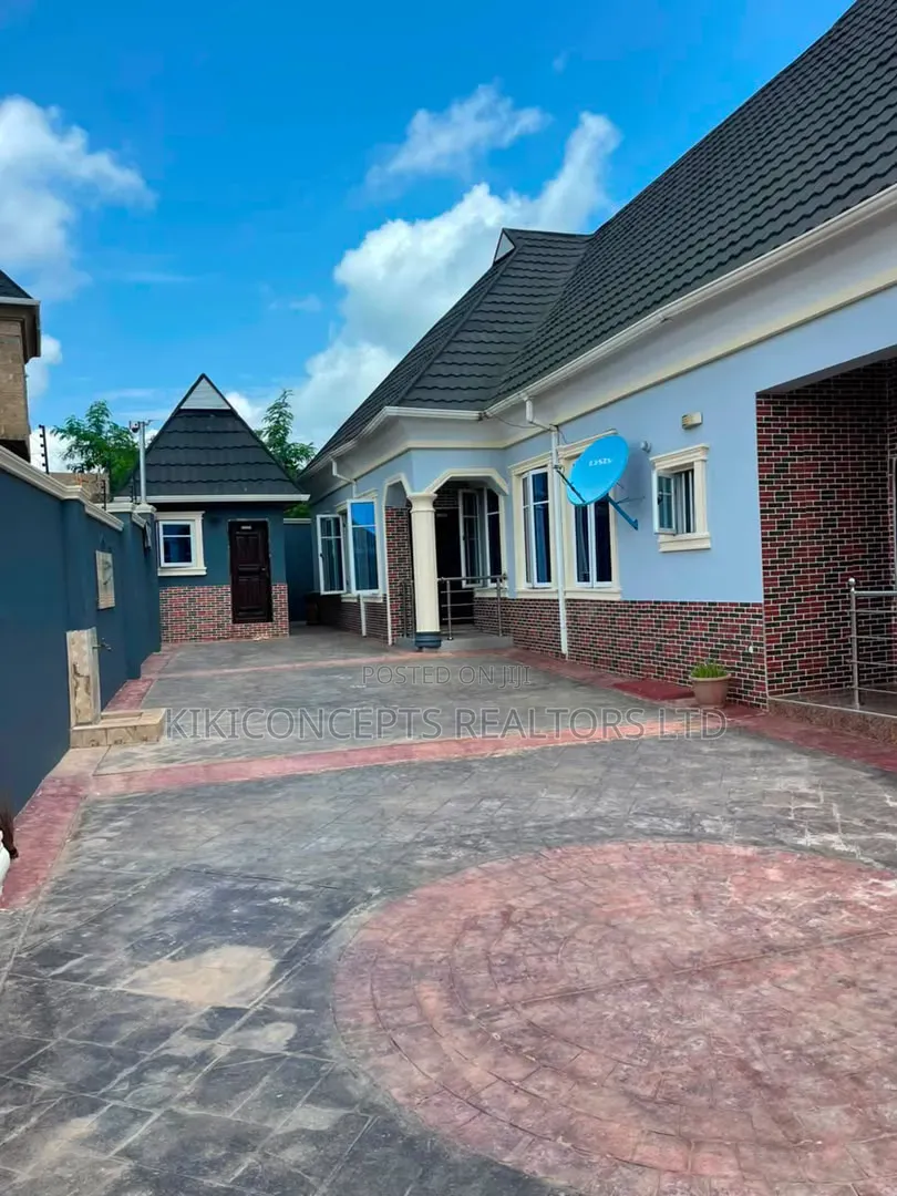5bdrm Bungalow in Jankata, Kuola, Akala Express for sale in Akala Express