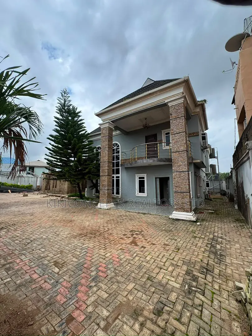 5bdrm Duplex in Adewunmi Layout, Ojoo for sale in Ojoo