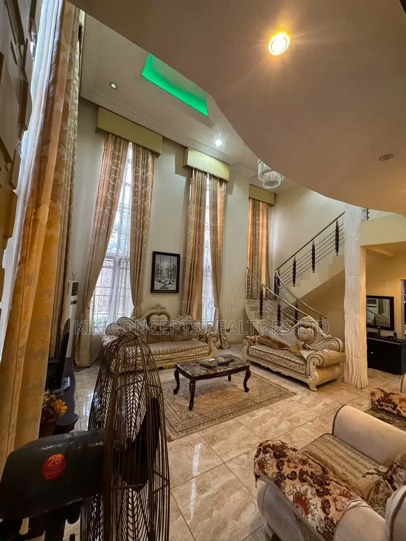 5bdrm Duplex in Adewunmi Layout, Ojoo for sale in Ojoo