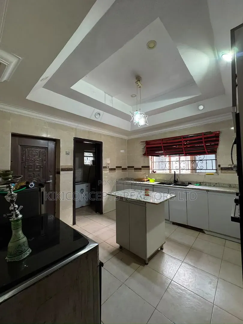 5bdrm Duplex in Adewunmi Layout, Ojoo for sale in Ojoo