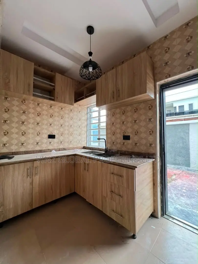 4bdrm Duplex in Ajah for rent in Ajah