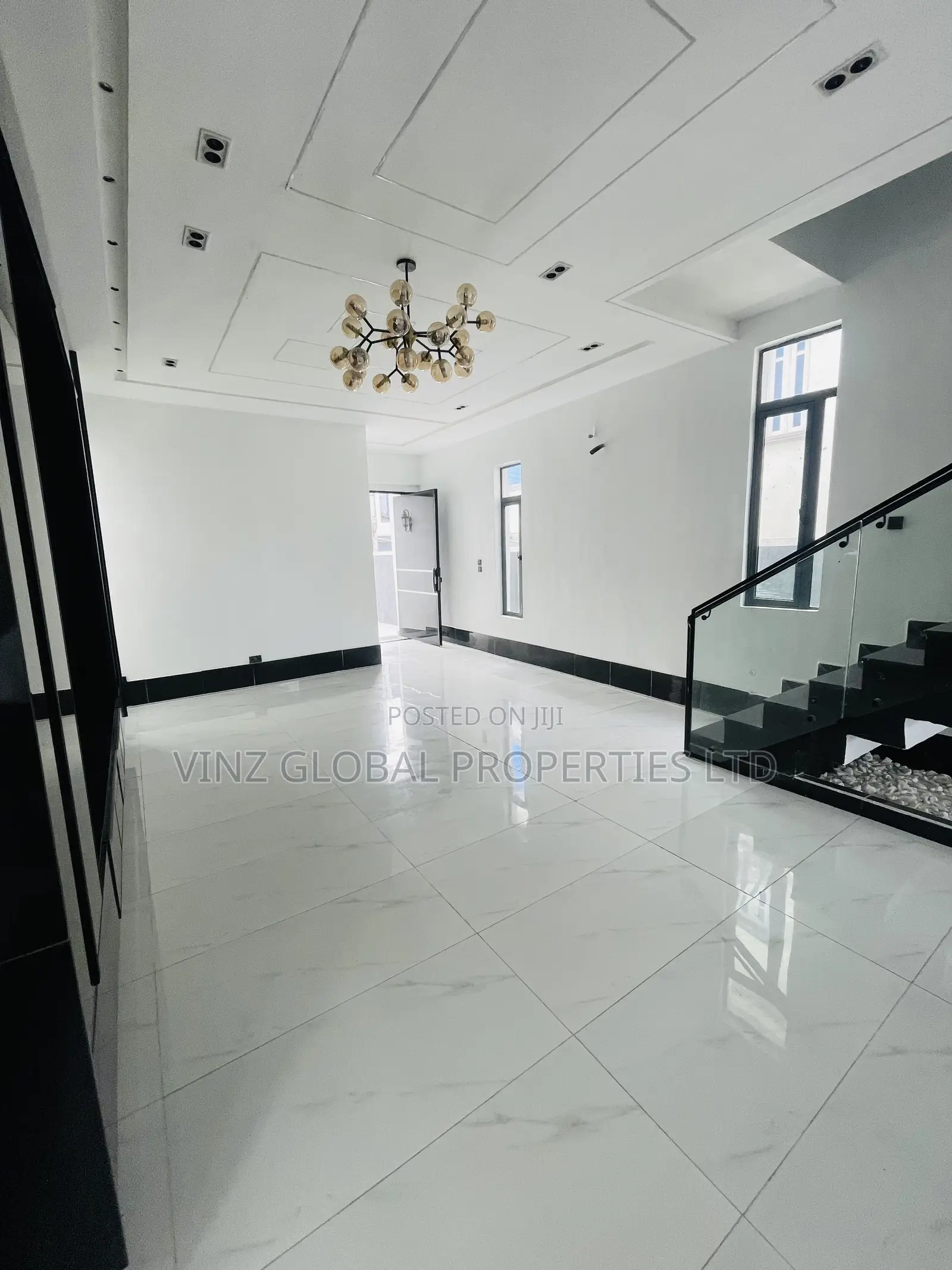 5bdrm Duplex in Ajah for sale in Ajah