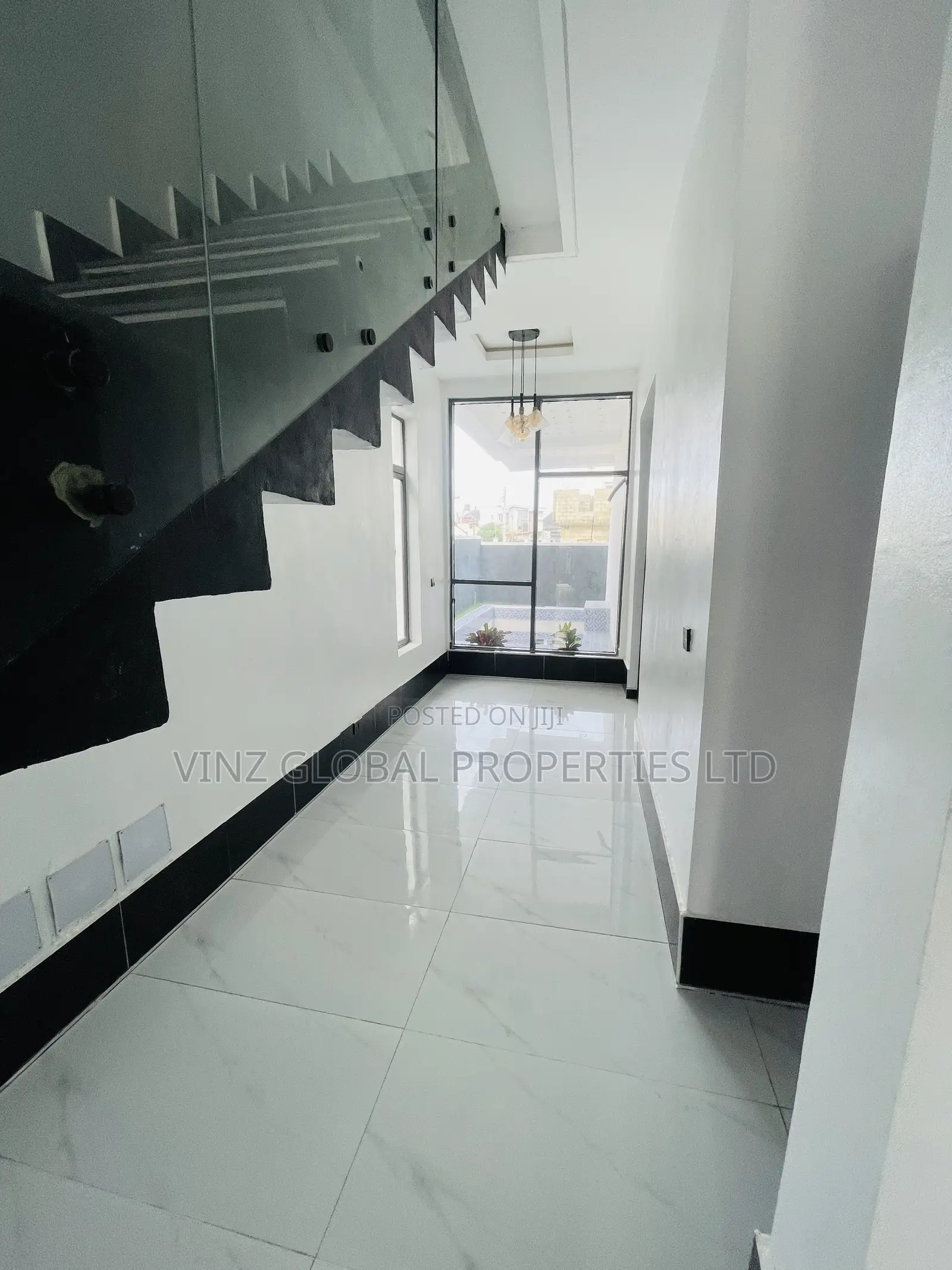 5bdrm Duplex in Ajah for sale in Ajah