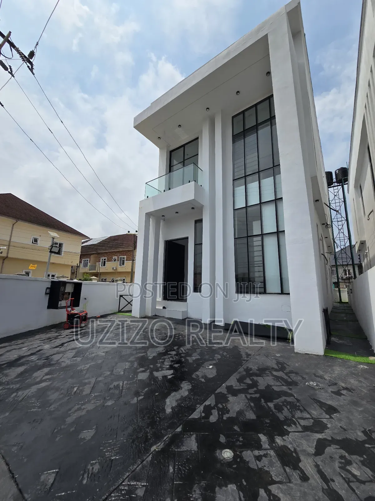 4bdrm Duplex in Sangotedo for sale in Sangotedo