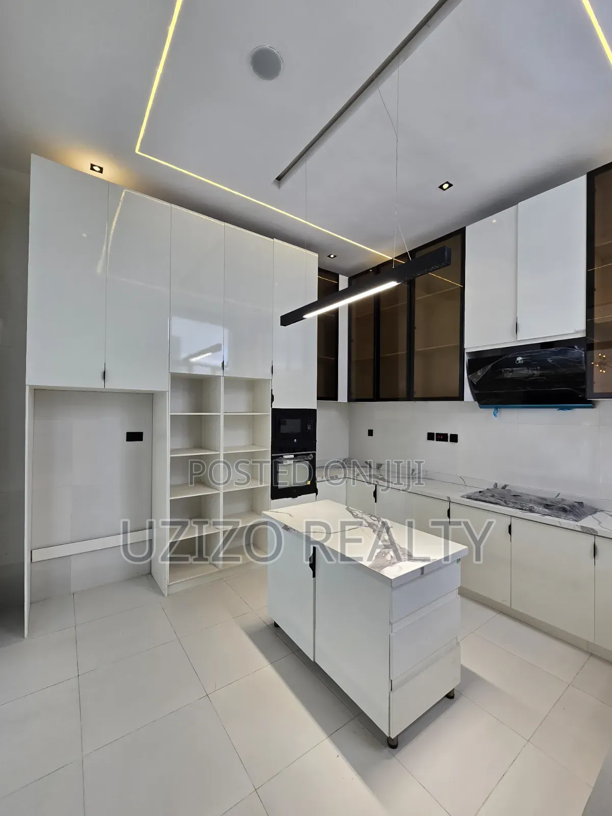 4bdrm Duplex in Sangotedo for sale in Sangotedo