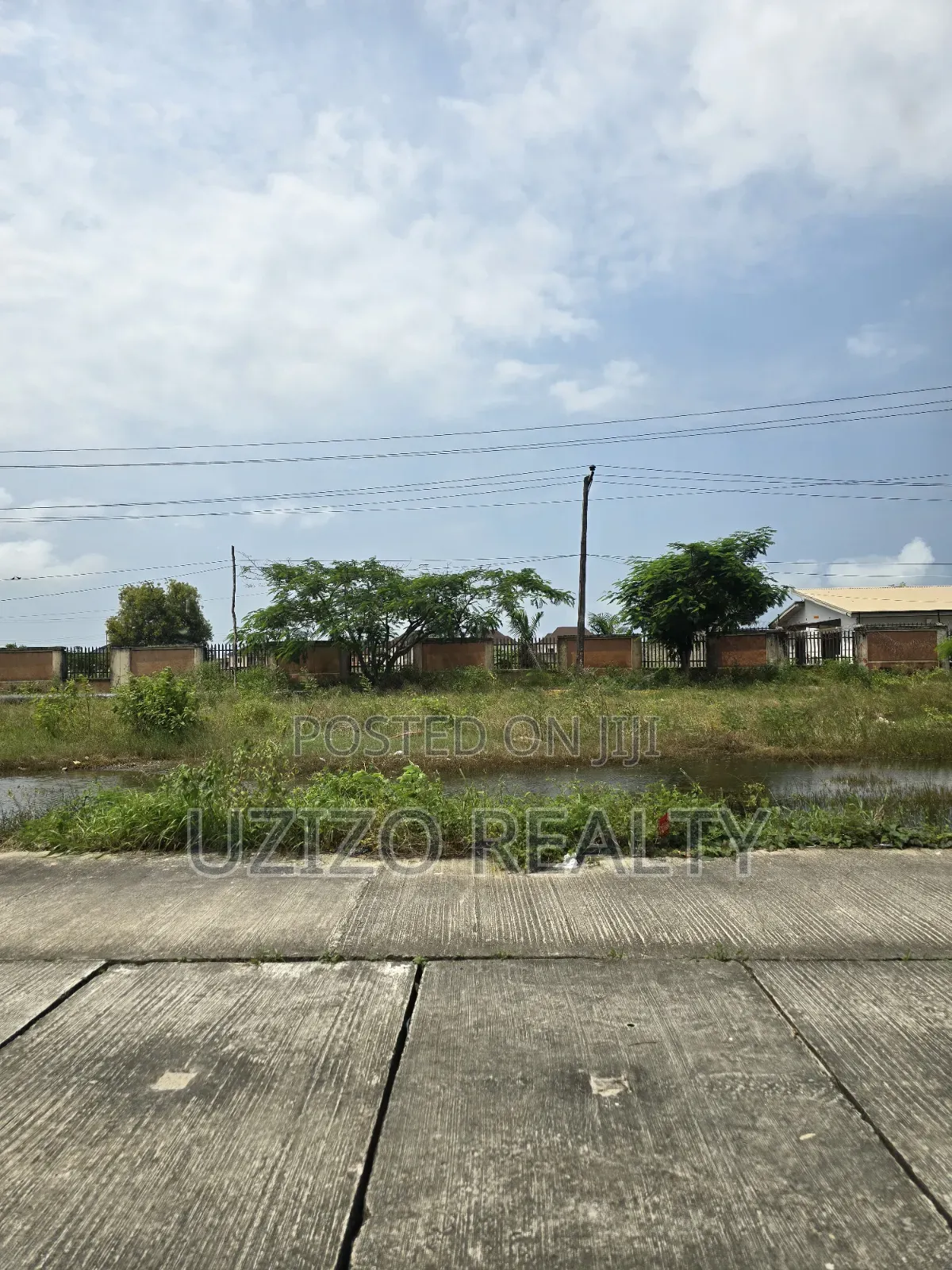 Land Directly on Lekki Epe Expressway in Awoyaya