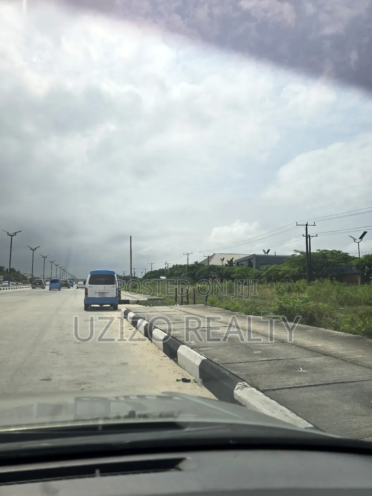 Land Directly on Lekki Epe Expressway in Awoyaya