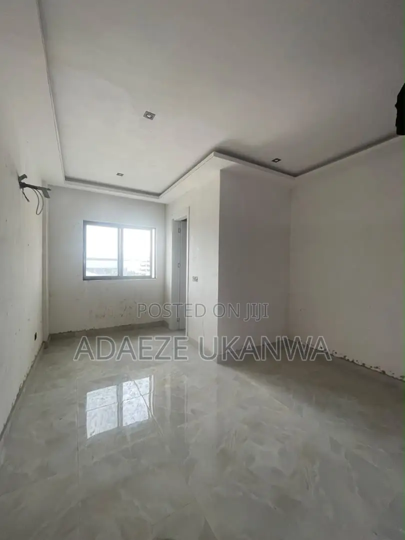 2bdrm Apartment in Lekki Phase 1 for sale in Lekki Phase 1