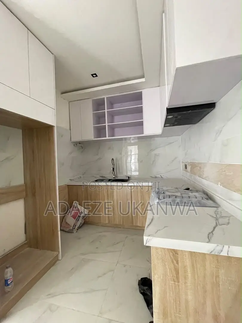 2bdrm Apartment in Lekki Phase 1 for sale in Lekki Phase 1