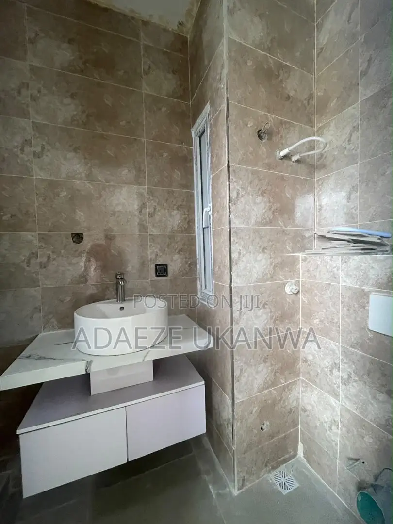 2bdrm Apartment in Lekki Phase 1 for sale in Lekki Phase 1