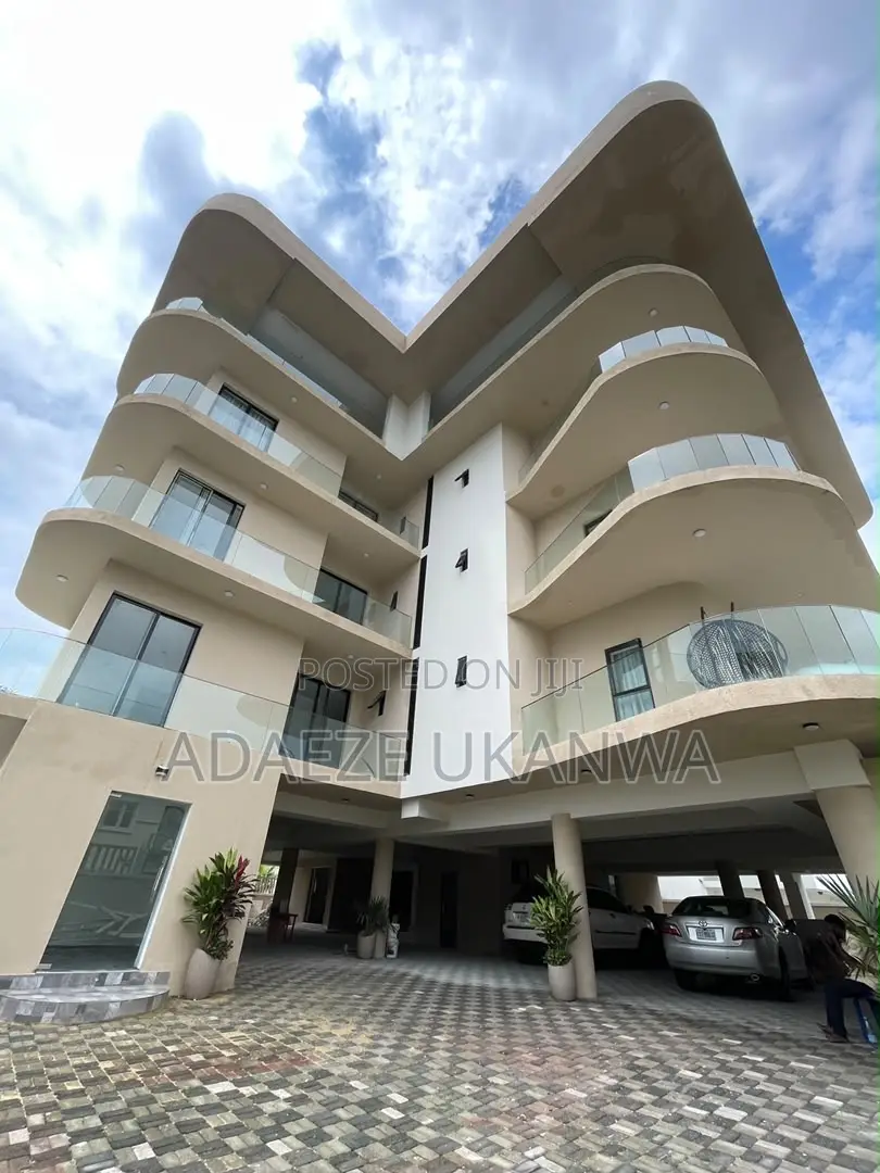 3bdrm Apartment in Lekki Phase 1 for sale in Lekki Phase 1
