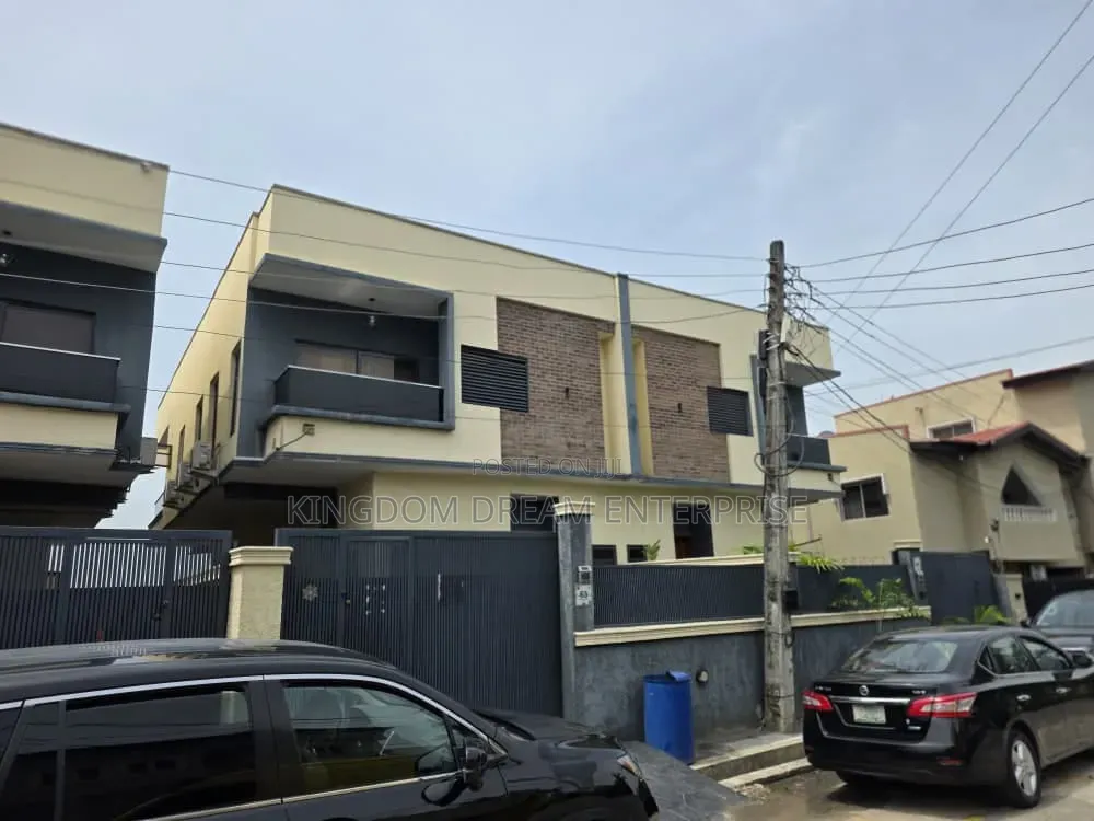 4bdrm Duplex in Maryland Estate for sale in LSDPC Maryland Estate
