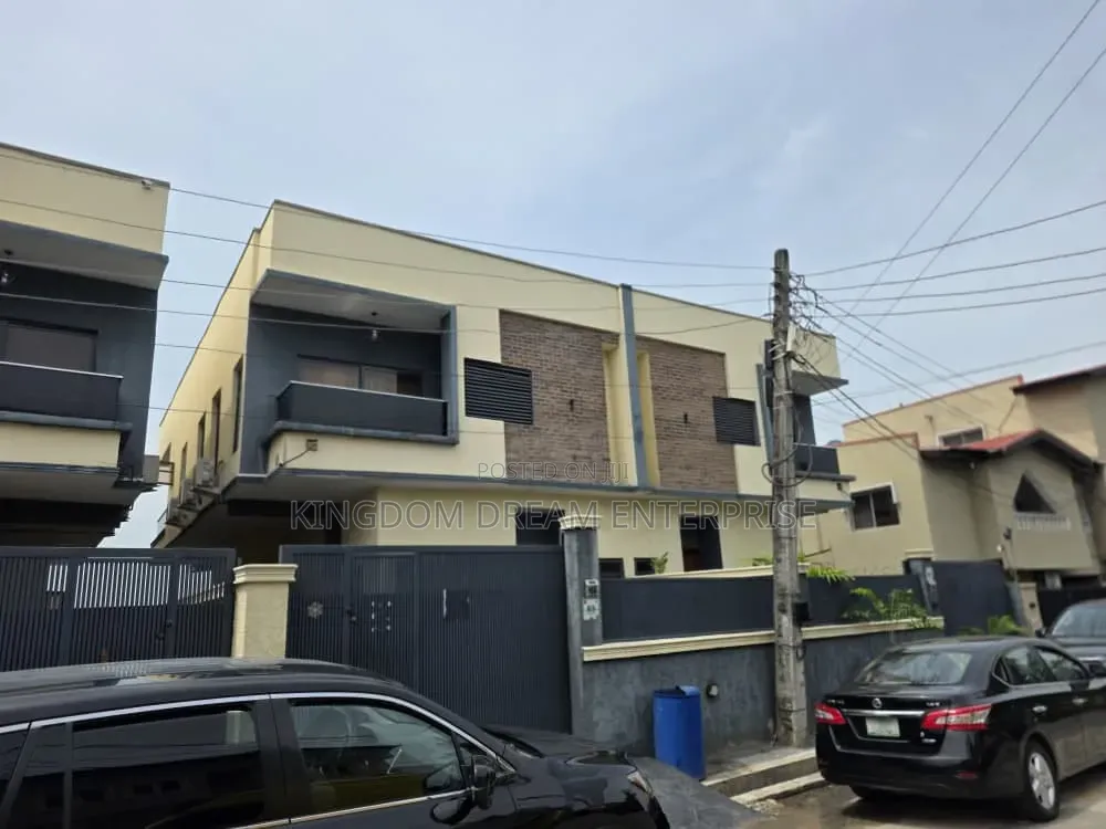 4bdrm Duplex in Maryland Estate for sale in LSDPC Maryland Estate