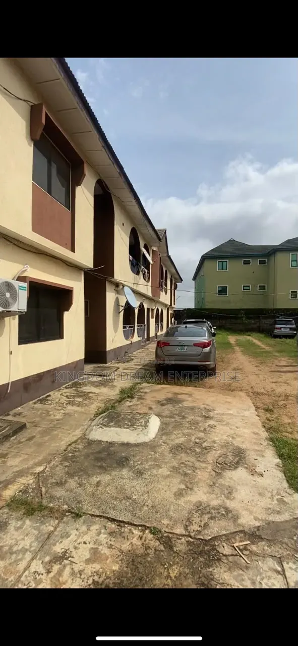 3bdrm Block of Flats in Karaole Estate for sale in Abule Egba