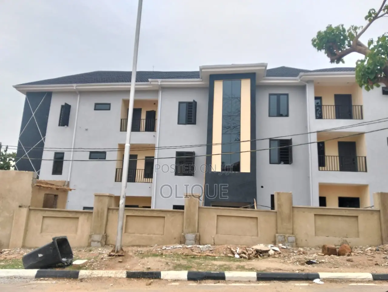 3bdrm Block of Flats in Zone 6 / Wuse for rent in Zone 6 / Wuse