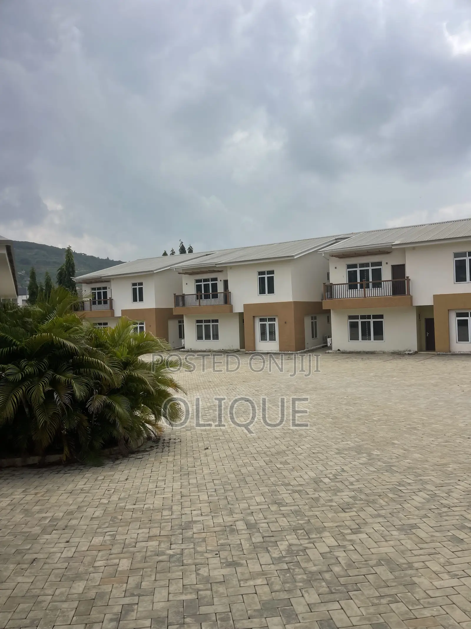 20bdrm Duplex in Katampe Extension for rent in Katampe Extension
