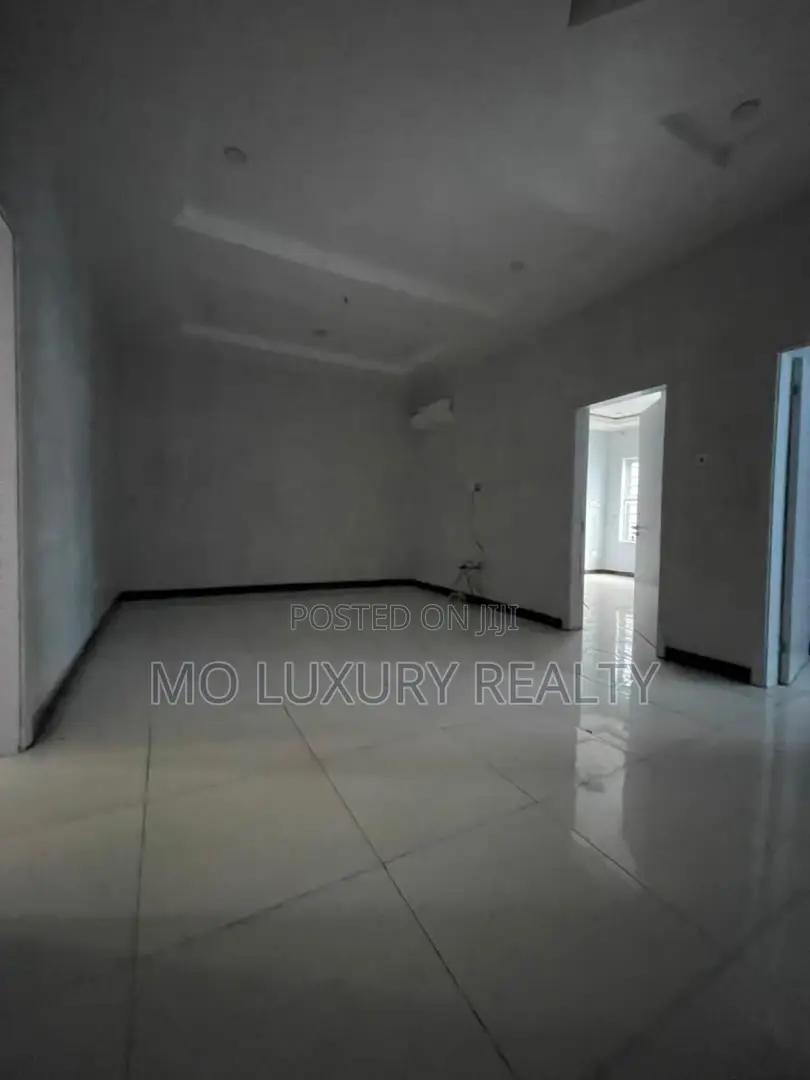 4bdrm Townhouse / Terrace in Lekki Phase 2 for rent in Lekki Phase 2