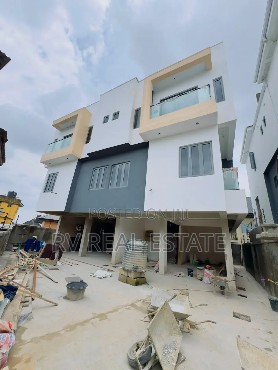 4bdrm Duplex in Maryland for sale in Maryland
