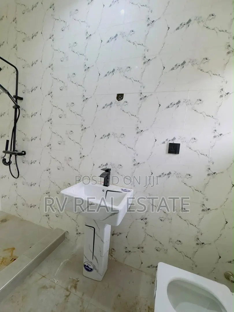 3bdrm Duplex in Maryland for sale in Maryland