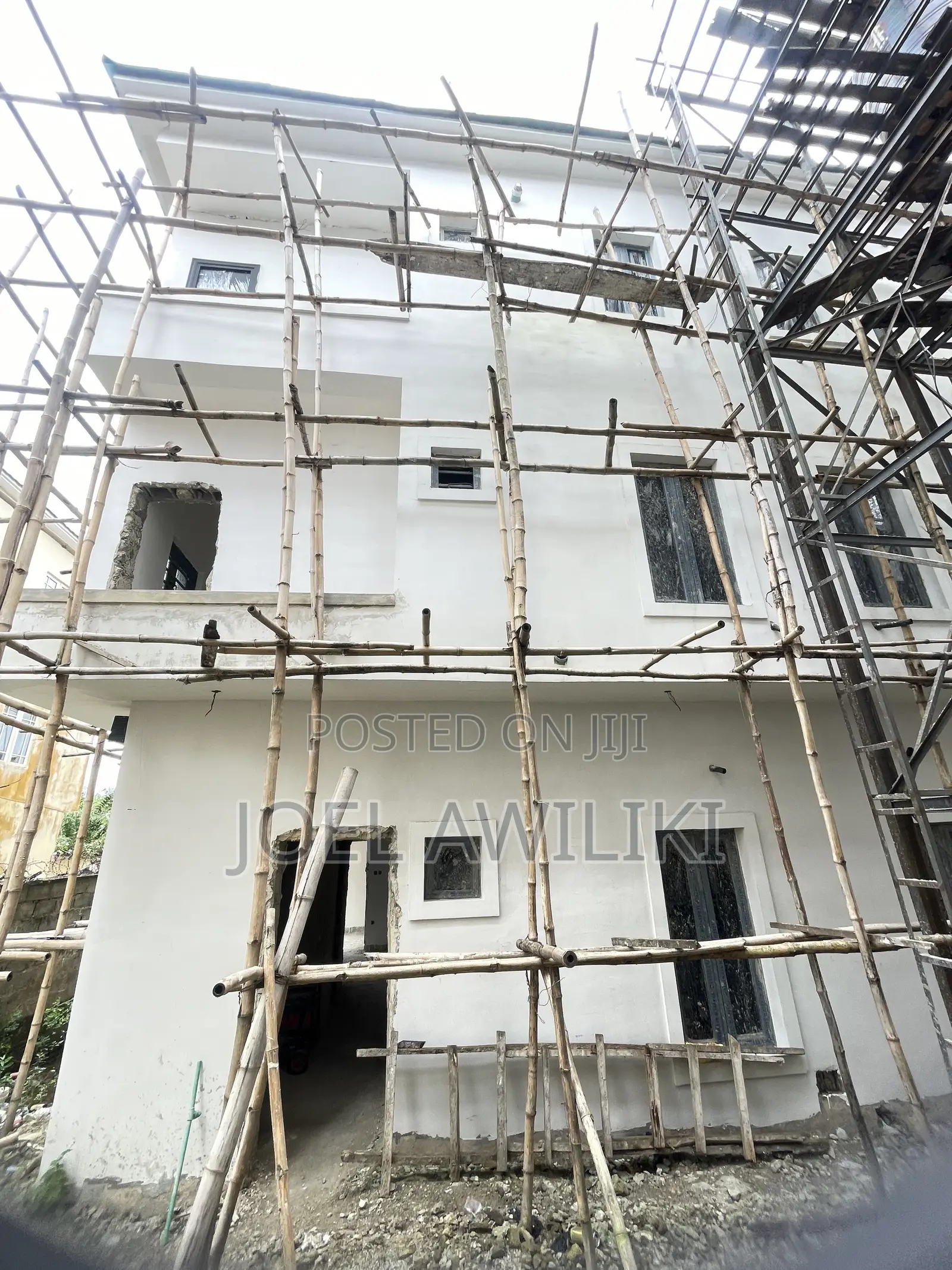 12bdrm Block of Flats in Palmville Estate, Ajah for sale in Ajah