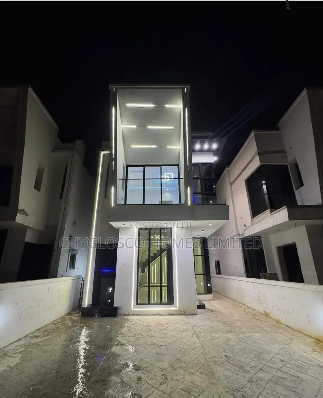 Furnished 4bdrm Duplex in Akakahia, Eliozu for sale in Eliozu