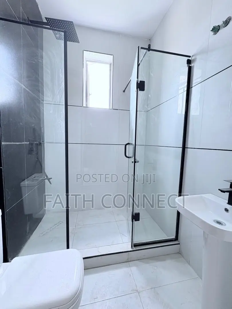 5bdrm Duplex in Abraham Adesanya Estate for sale in Abraham Adesanya Estate
