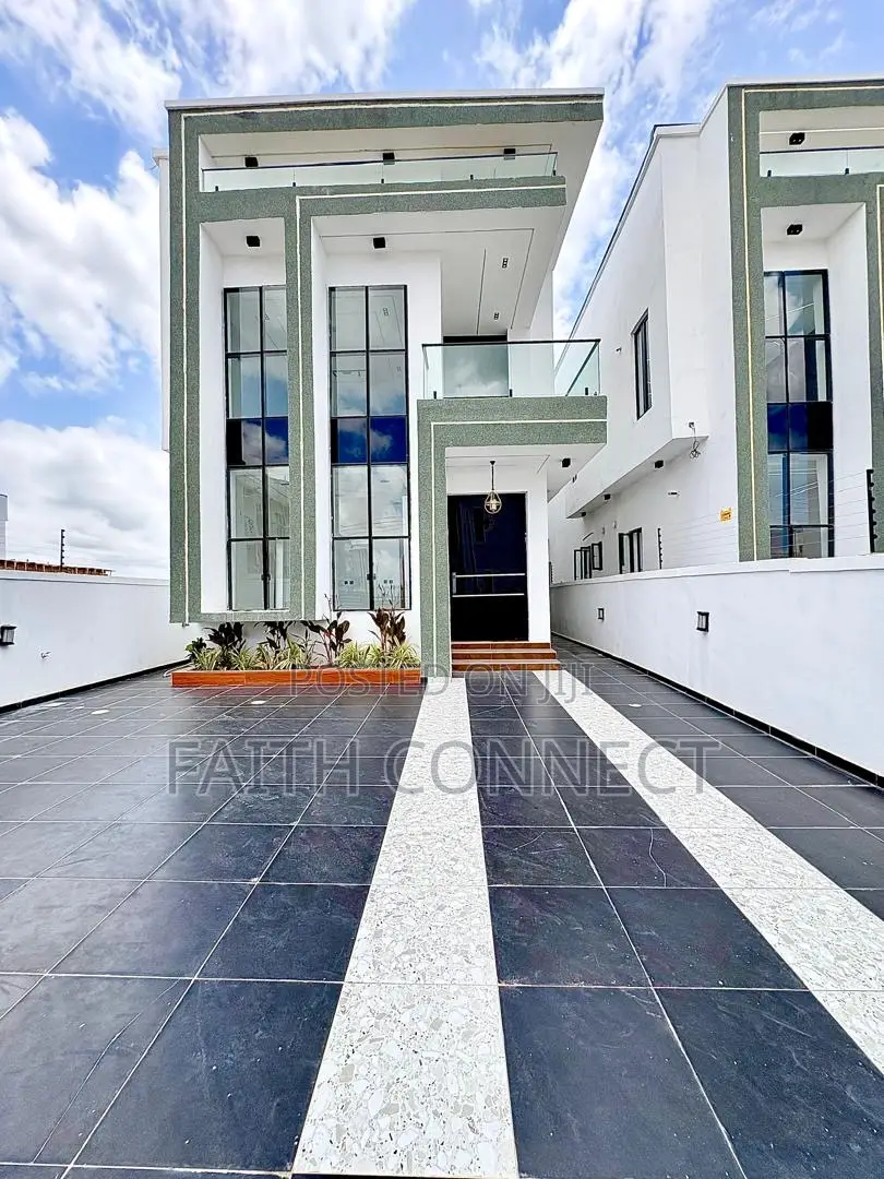 5bdrm Duplex in Abraham Adesanya Estate for sale in Abraham Adesanya Estate