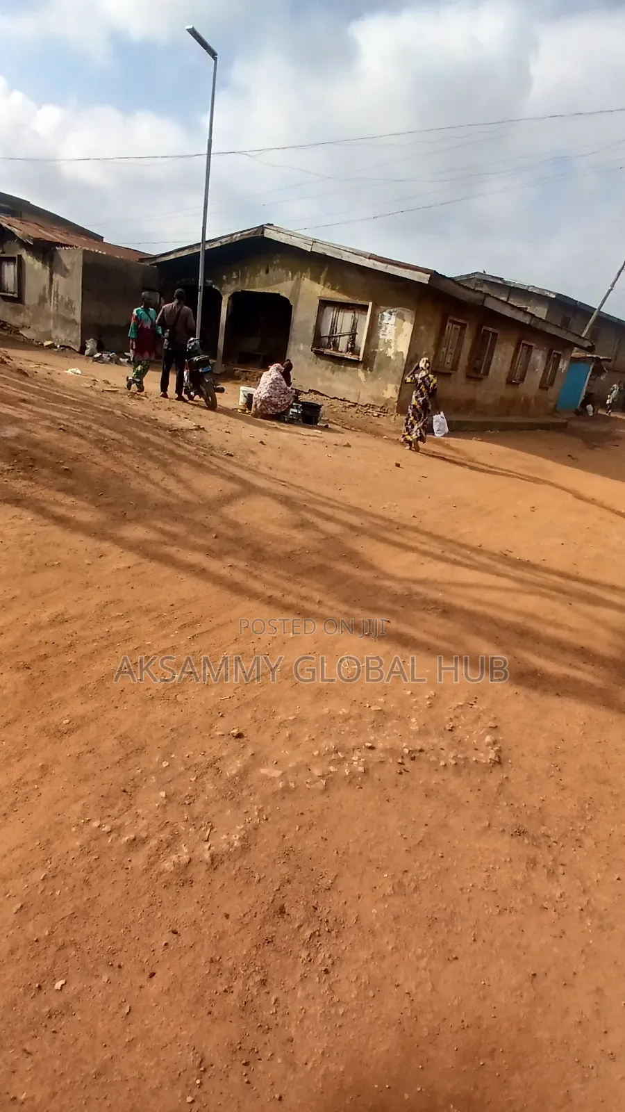 8bdrm Bungalow in Bodija, Ibadan for sale in Ibadan