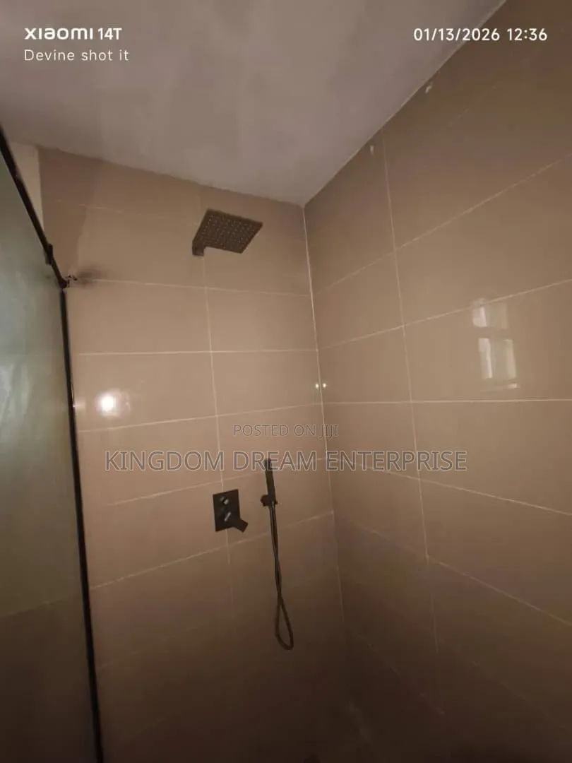 3bdrm Apartment in Dolphin Estate Ikoyi for sale in Dolphin Estate