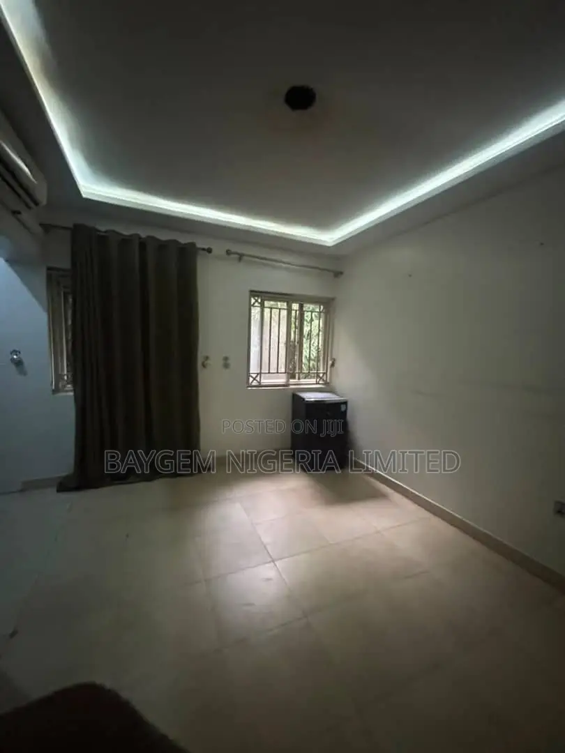2bdrm Block of Flats in Lekki Phase 1 for rent in Lekki Phase 1