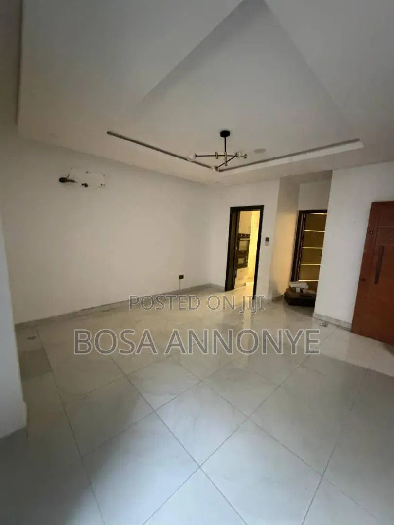 Mini Flat in Ologolo for rent in Ologolo