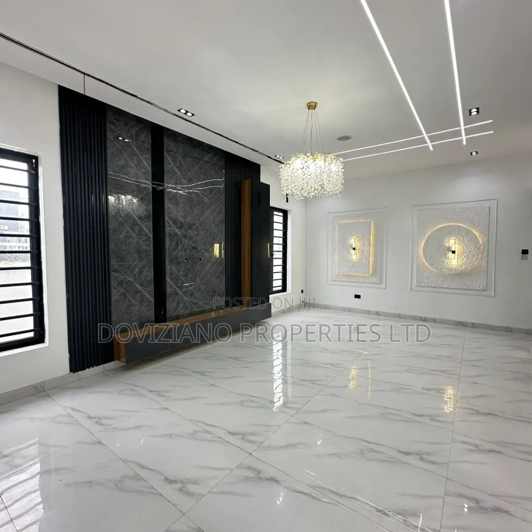 4bdrm Duplex in Off Lekki-Epe Expressway for sale in Off Lekki-Epe Expressway