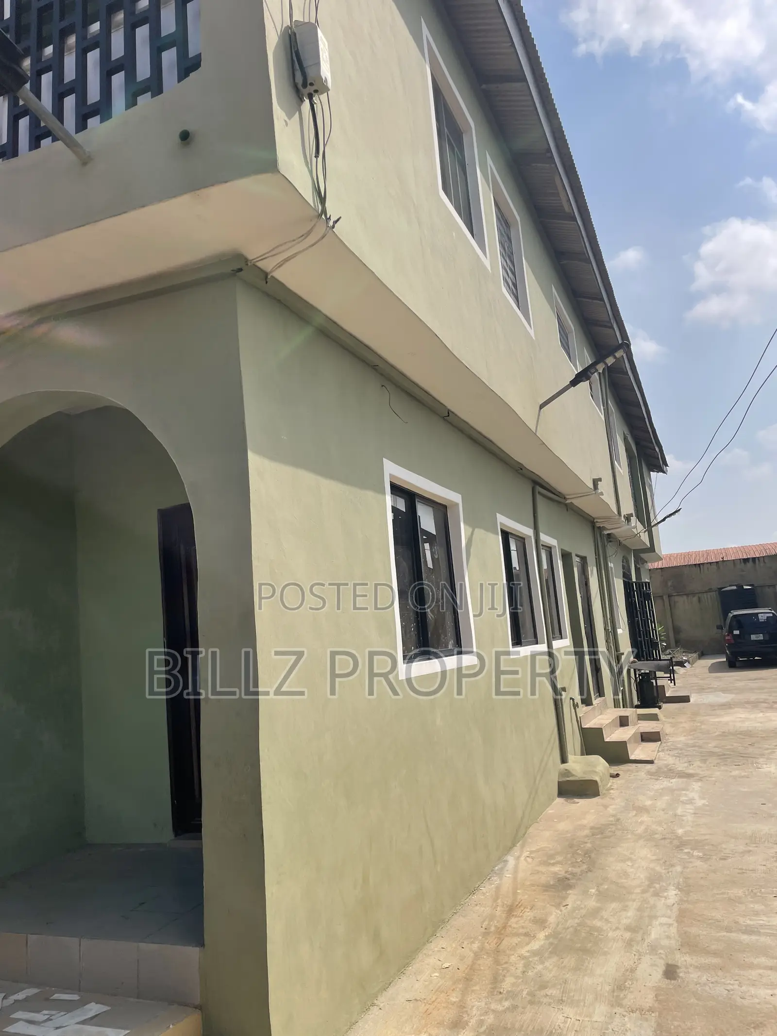 Furnished 3bdrm Apartment in Alaro, Abule Egba for rent in Abule Egba
